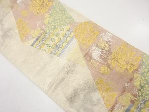 切りばめ風 向かい動物に花唐草模様織り出し 袋帯